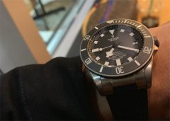 帝舵腕表日历不动了？解救方法大揭秘