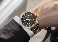 帝舵表盘有划痕解决方法是什么